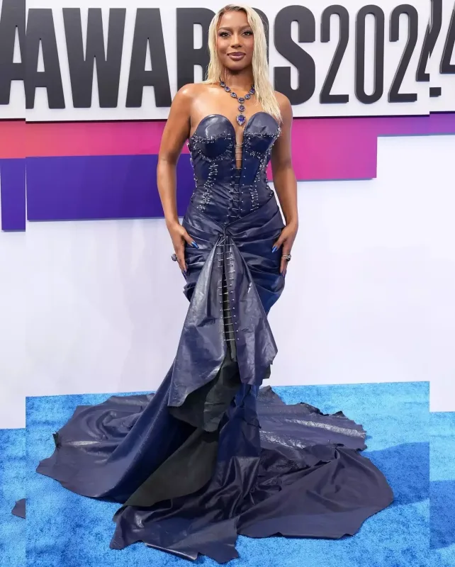 Gecəyə belə qatıldılar...