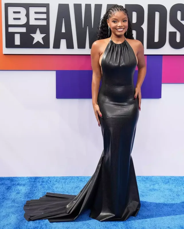 Gecəyə belə qatıldılar...