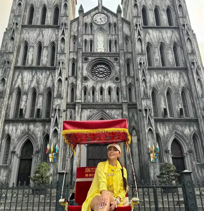 Nanənin Vietnam tətilindən qalan fotolar