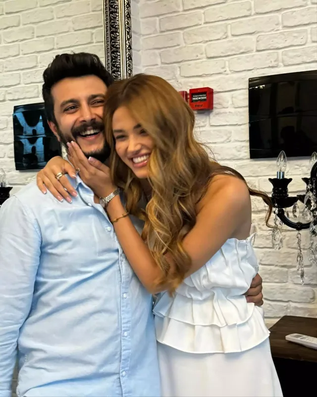 Mərdanın ad günündən görüntülər