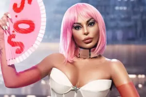 Aygün klipi üçün Okan Bayülgenin məkanını bağlatdırdı