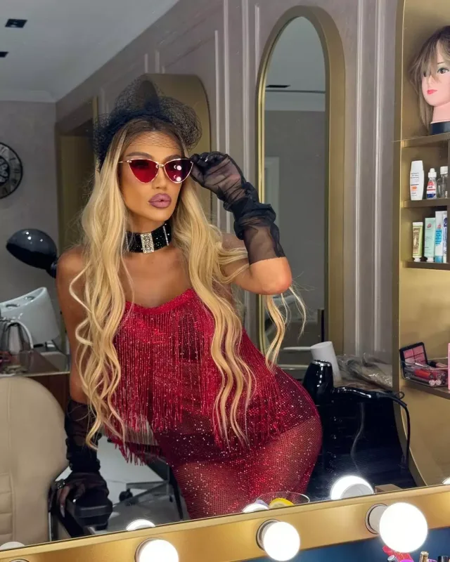 Röya Ayxanın konsert “look”u