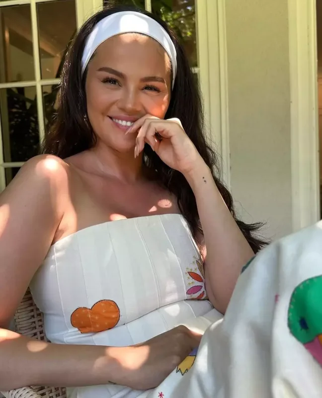 Selenanın sevgilisi ilə istirahəti