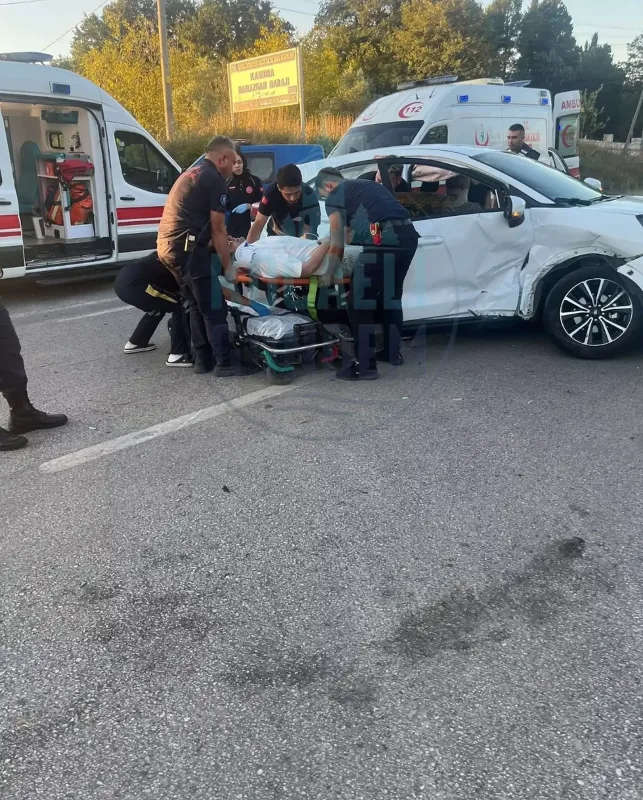 Enes Batur qəzaya düşdü