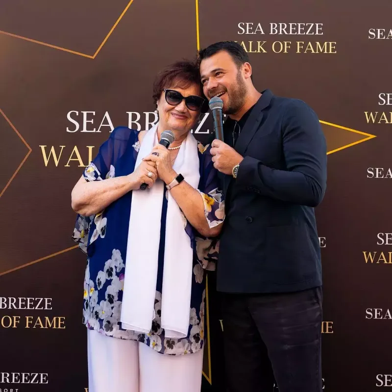 Emin Müslüm Maqomayevin xanımından yazdı