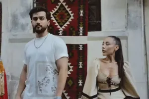 Coni Bakıda çəkdirdiyi klipi yayımladı