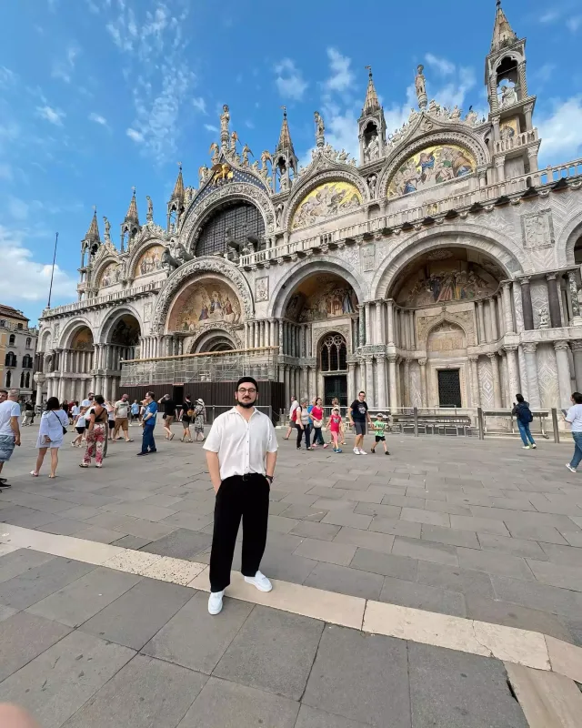 Tolikin İtaliya turu