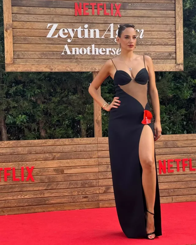 “Zeytin ağacı”nın üç gözəli - Fotolar