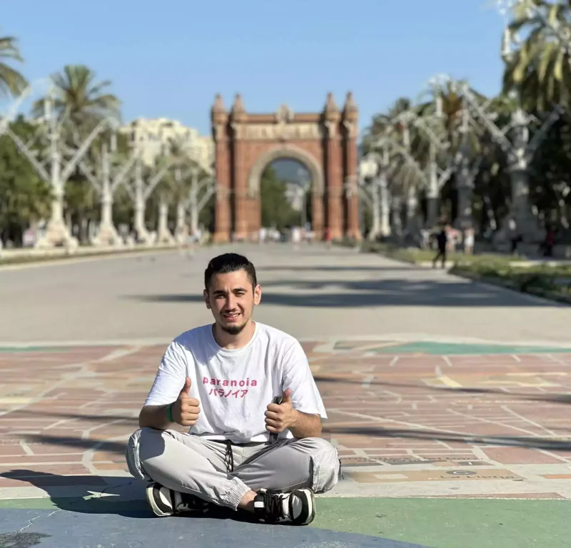 Ailəlikcə tətilə getdilər