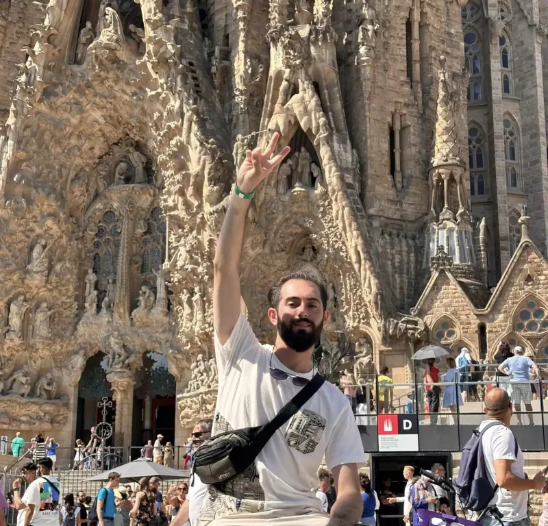 Ailəlikcə tətilə getdilər