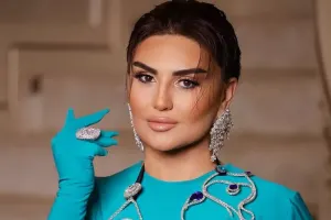 Şəbnəmdən firuzəyi “look”