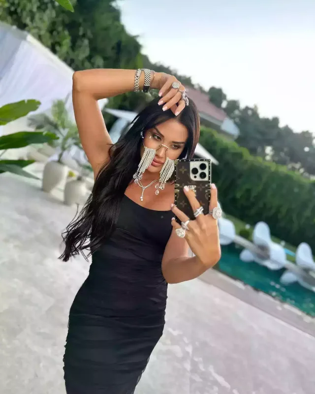 Dilanın həbsdə yazdığı məktub yayıldı - Foto