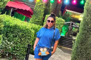 Xatirənin bu fotosu bəyənilmədi