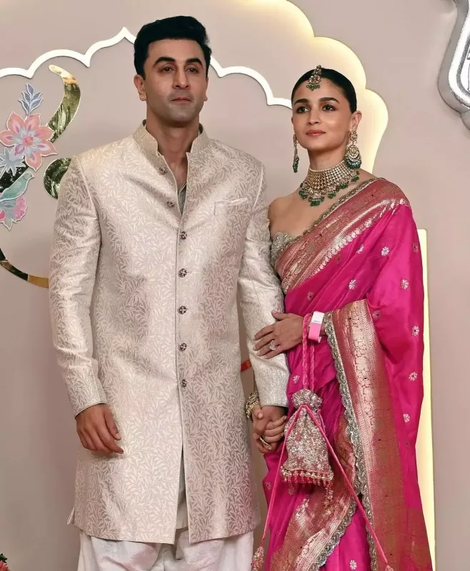 İlin toyu baş tutdu - 1 milyard xərclənilib!