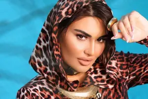 Şəbnəmdən yenə fərqli tərz