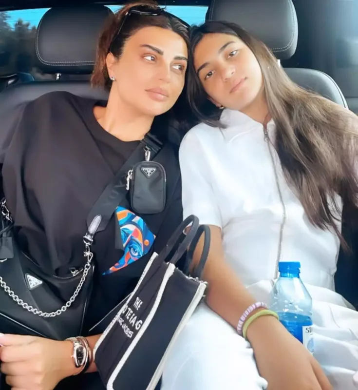 “Ən gözəl sevgim sənsən, qızım”