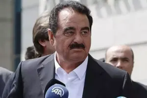 İbrahim Tatlıses ağır əməliyyat keçirdi