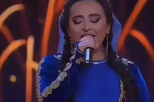 Özbək proqramında “Bayatı şiraz” ifası!