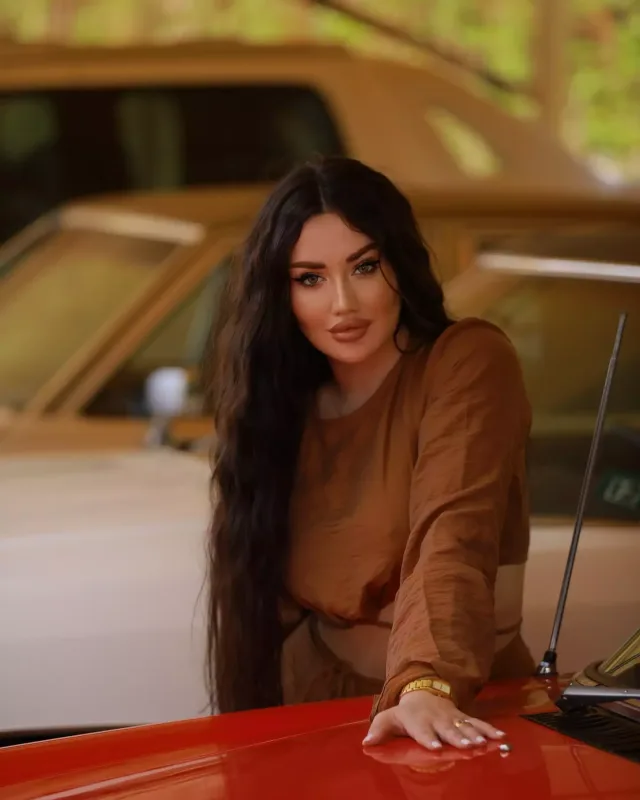 “Öz qohumlarımdan yarımayan adamam, qaldı ki...”