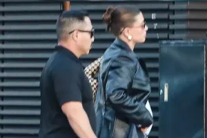 Heyli şam yeməyinə gedərkən