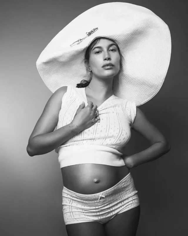 Heyli Biberin hamiləlik fotosessiyası