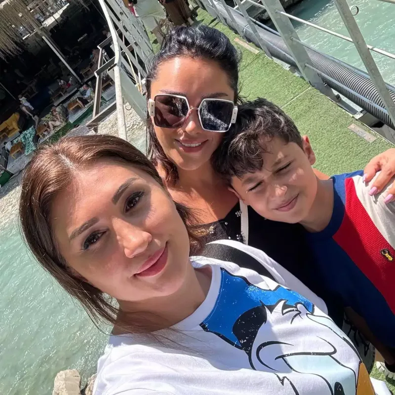 Xatirənin ailəsi ilə tətili