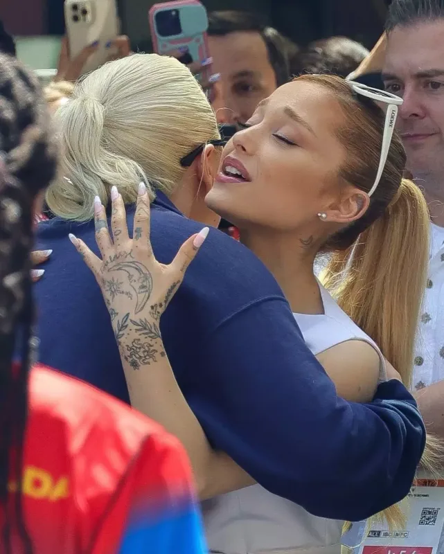 Ariana və Ledinin görüşü