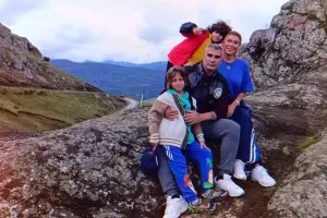 Xoşqədəm Hidayətqızının ailəsi ilə rayon tətili