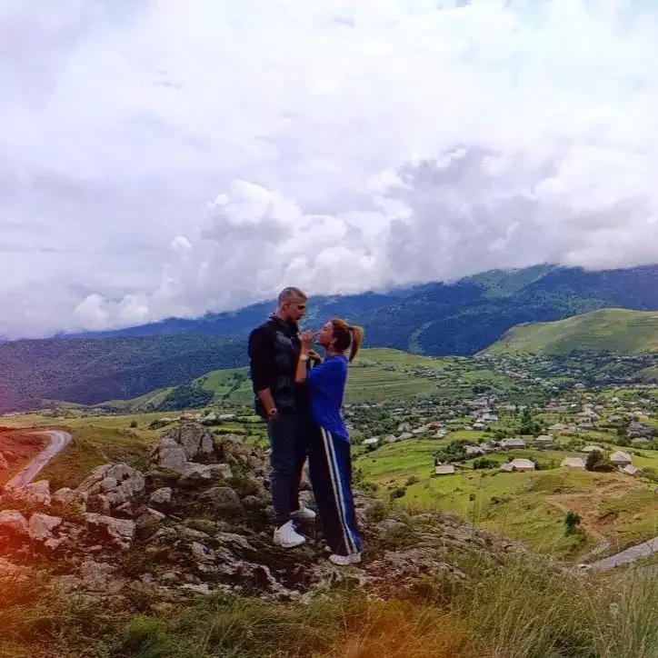 Xoşqədəm Hidayətqızının ailəsi ilə rayon tətili