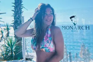 Zümrüd istirahətə getdi