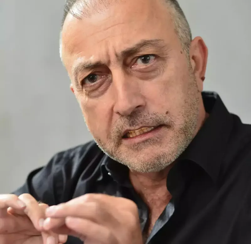 Rövşən İsax da təltif olundu