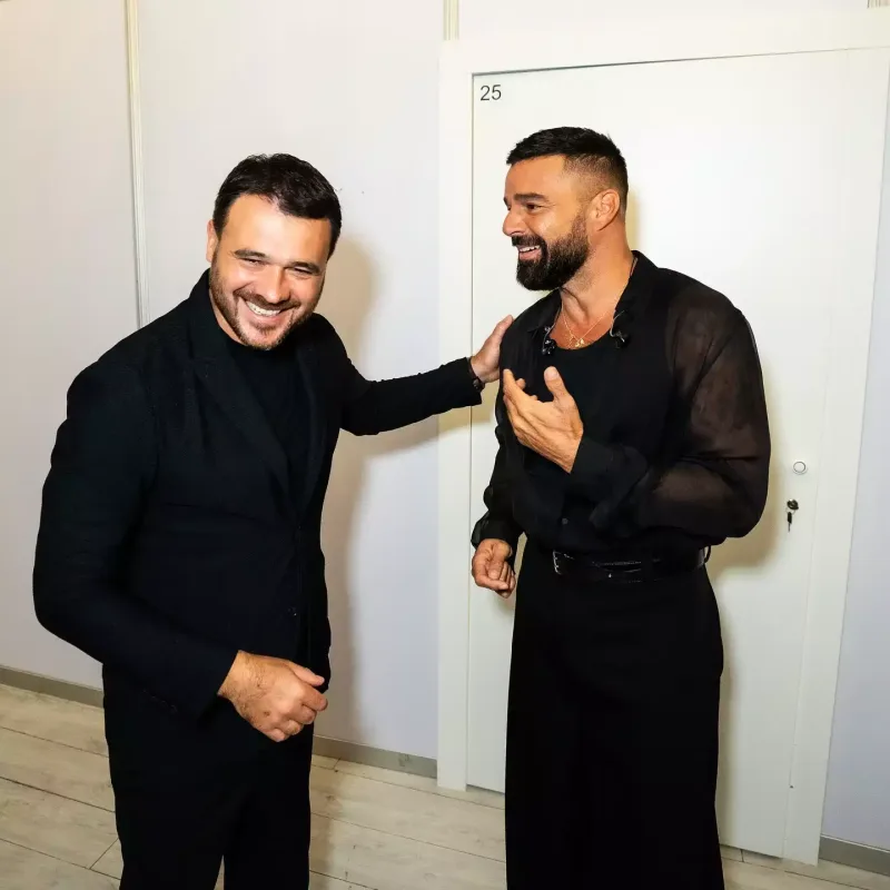 Emindən Riki Martinə ulduz mükafatı!