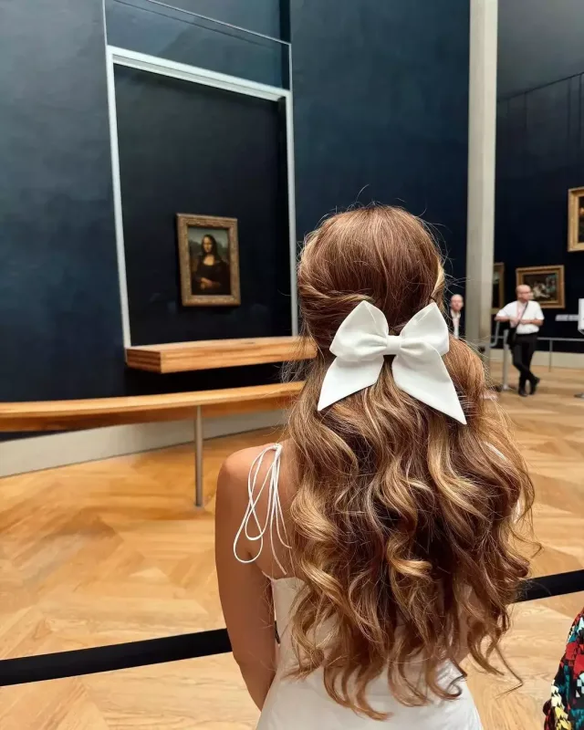 Nəzrindən Parisdə fotolar