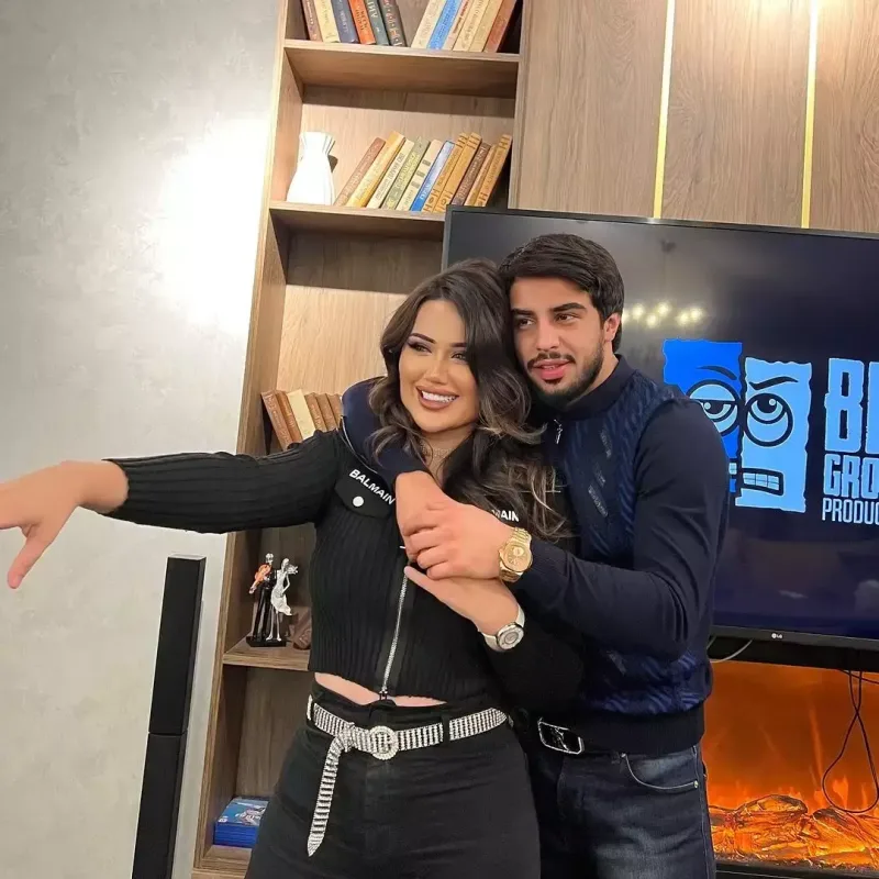 Aysel ilk dəfə həyat yoldaşının üzünü göstərdi!