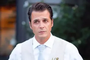 İllər sonra ekrana qayıdır!