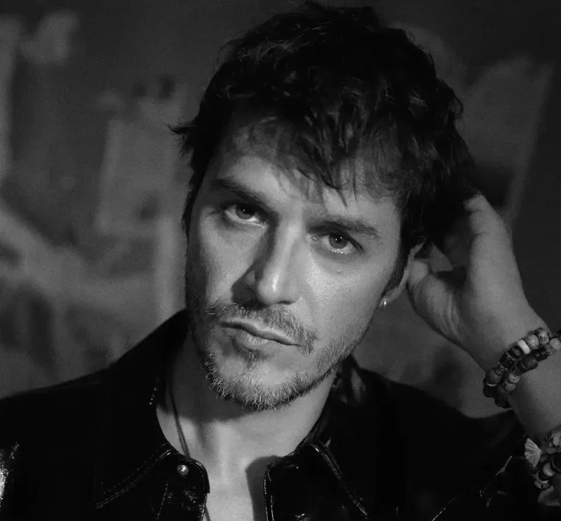 İllər sonra ekrana qayıdır!