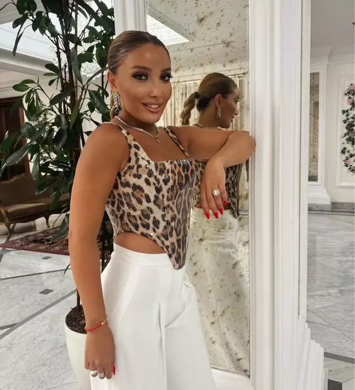 Günayın bu şəkilləri diqqət çəkdi