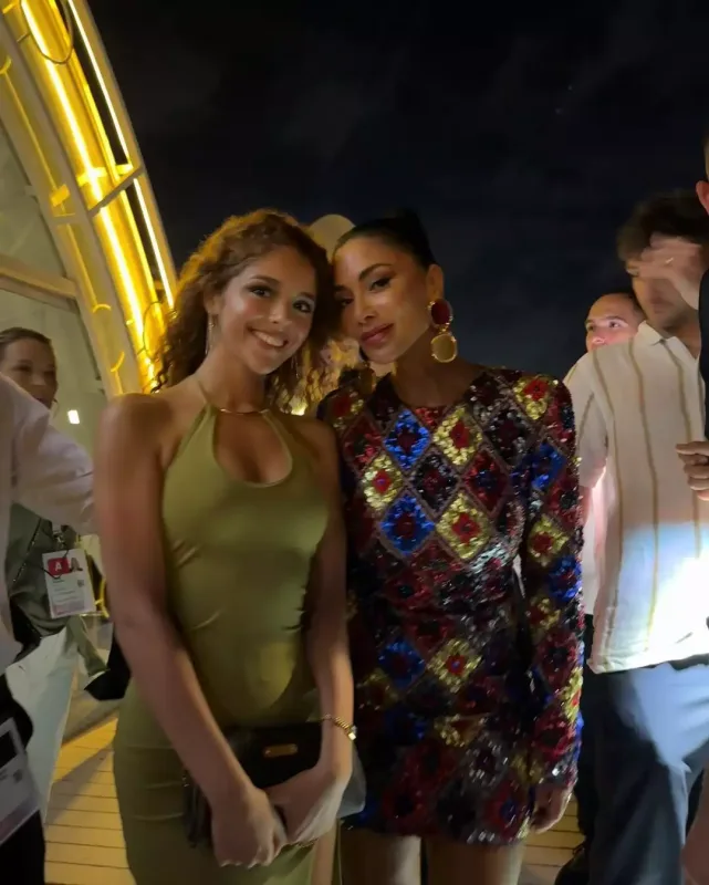 Nigarın qızı Şörzingerlə bir arada