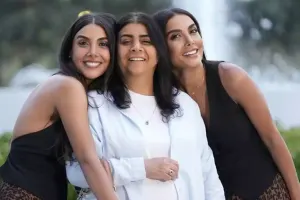 “Qoy, söysün, zəng etsin, canı sağ olsun”