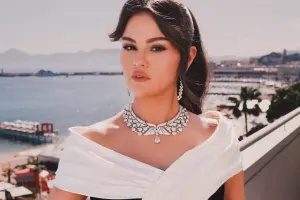 Selena Qomez təqiblərə məruz qaldı