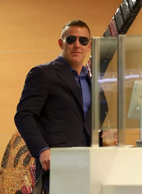 Cey Lodan boşanan Benin bu halı təəccübləndirdi