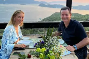 Acun 30 yaş kiçik sevgilisi ilə evlənir