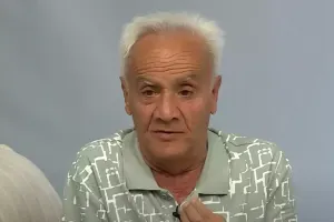 “Arvadıma tapşırmışam ki, mənə qapını sən aç”