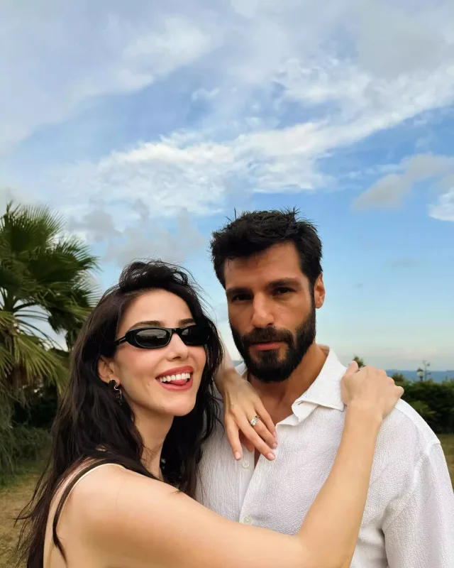 On illik eşq, iki illik evlilik!