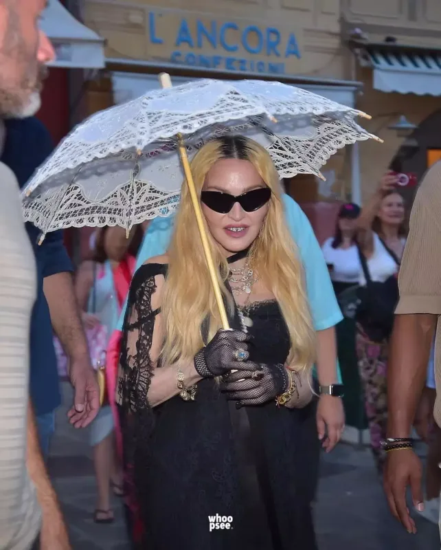Madonna bunun üçün sevgilisi ilə İtalyaya gəldi