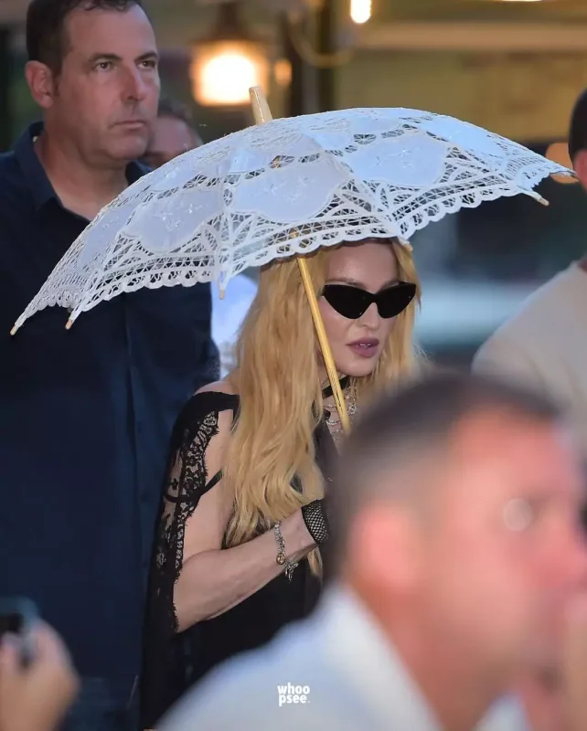 Madonna bunun üçün sevgilisi ilə İtalyaya gəldi