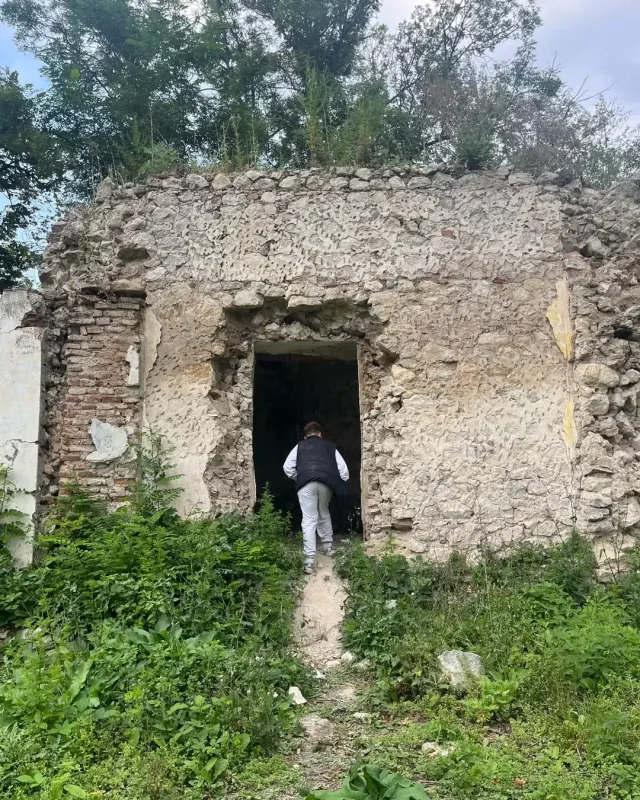 “Anamı nəvələriylə əcdadlarımızın yurduna gətirdim”