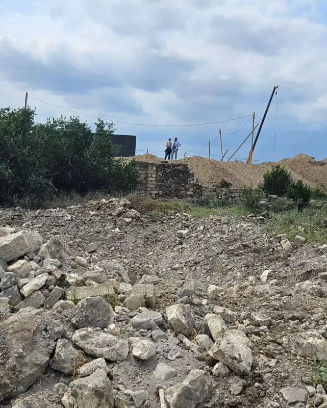 “Anamı nəvələriylə əcdadlarımızın yurduna gətirdim”