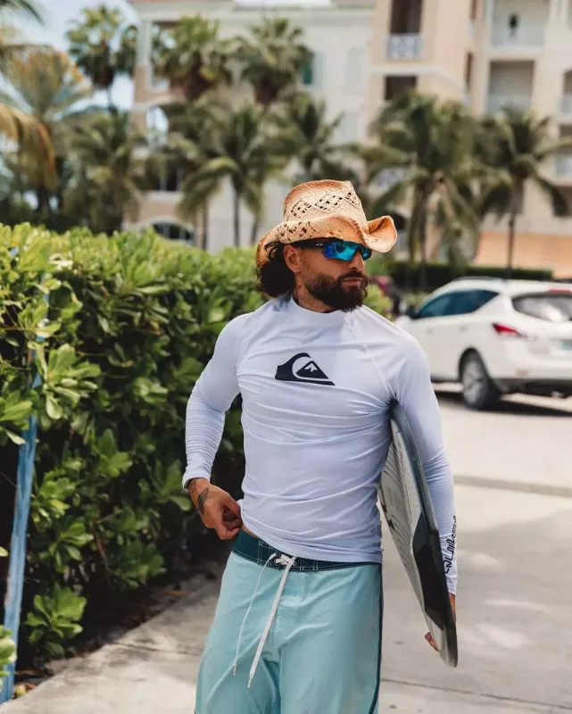 Malumanın sörfinq macərası