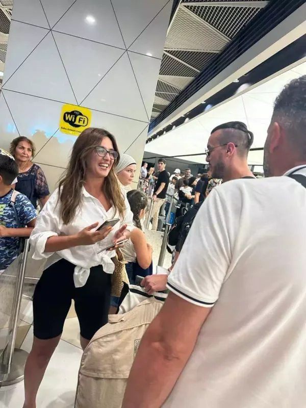 Cem Adrian Bakıya gəldi